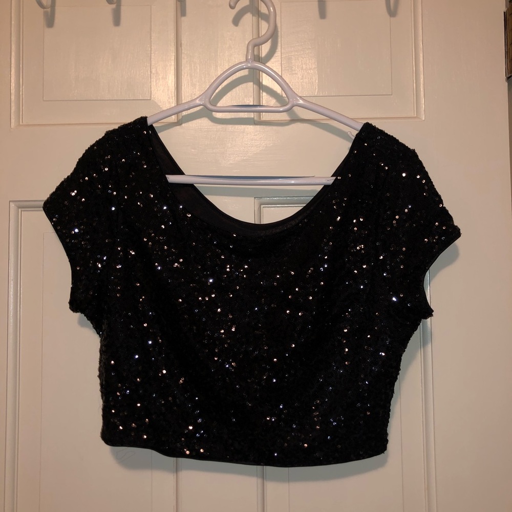 Black sequin crop top